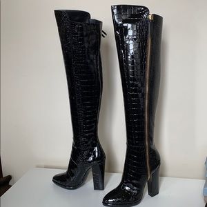 Brand new Giuseppe Zanetti patent leather boots